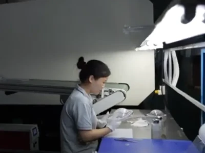 Spritzgießmaschine Verarbeitungsvideo 1