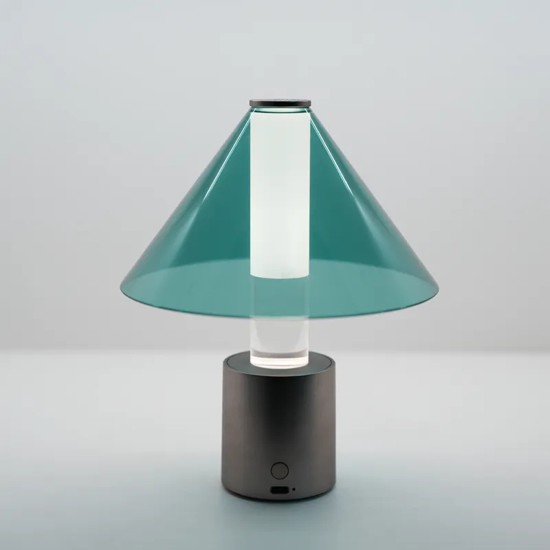 Nachttischlampe