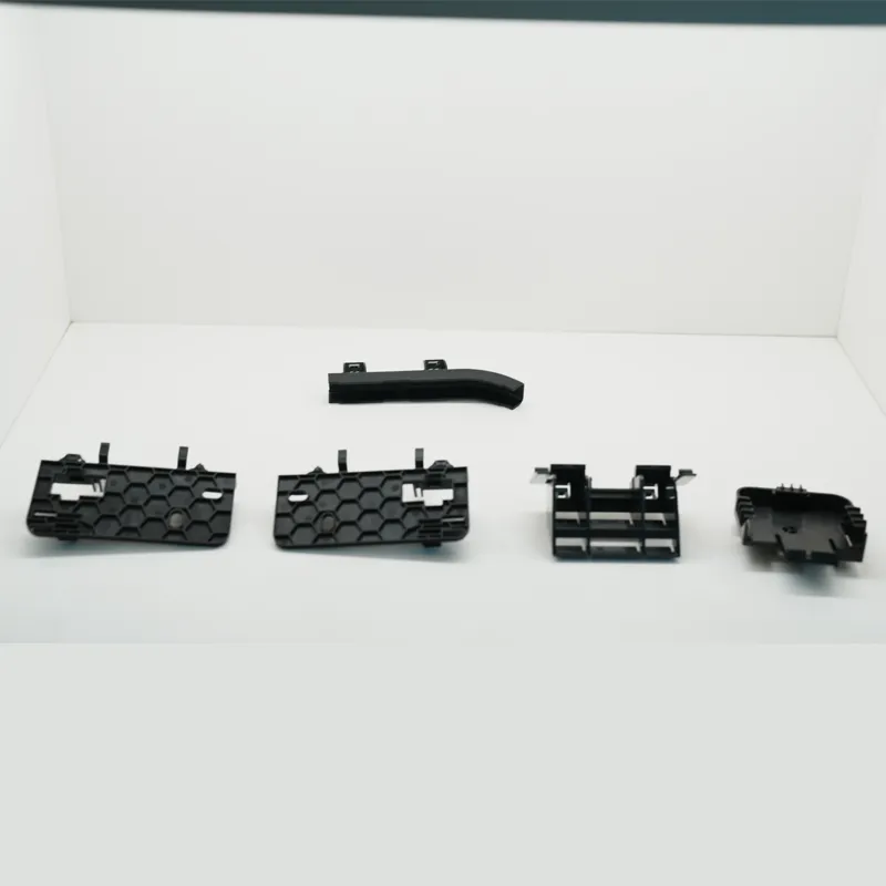 OEM-Kunststoffteile für den Automobilinnenraum